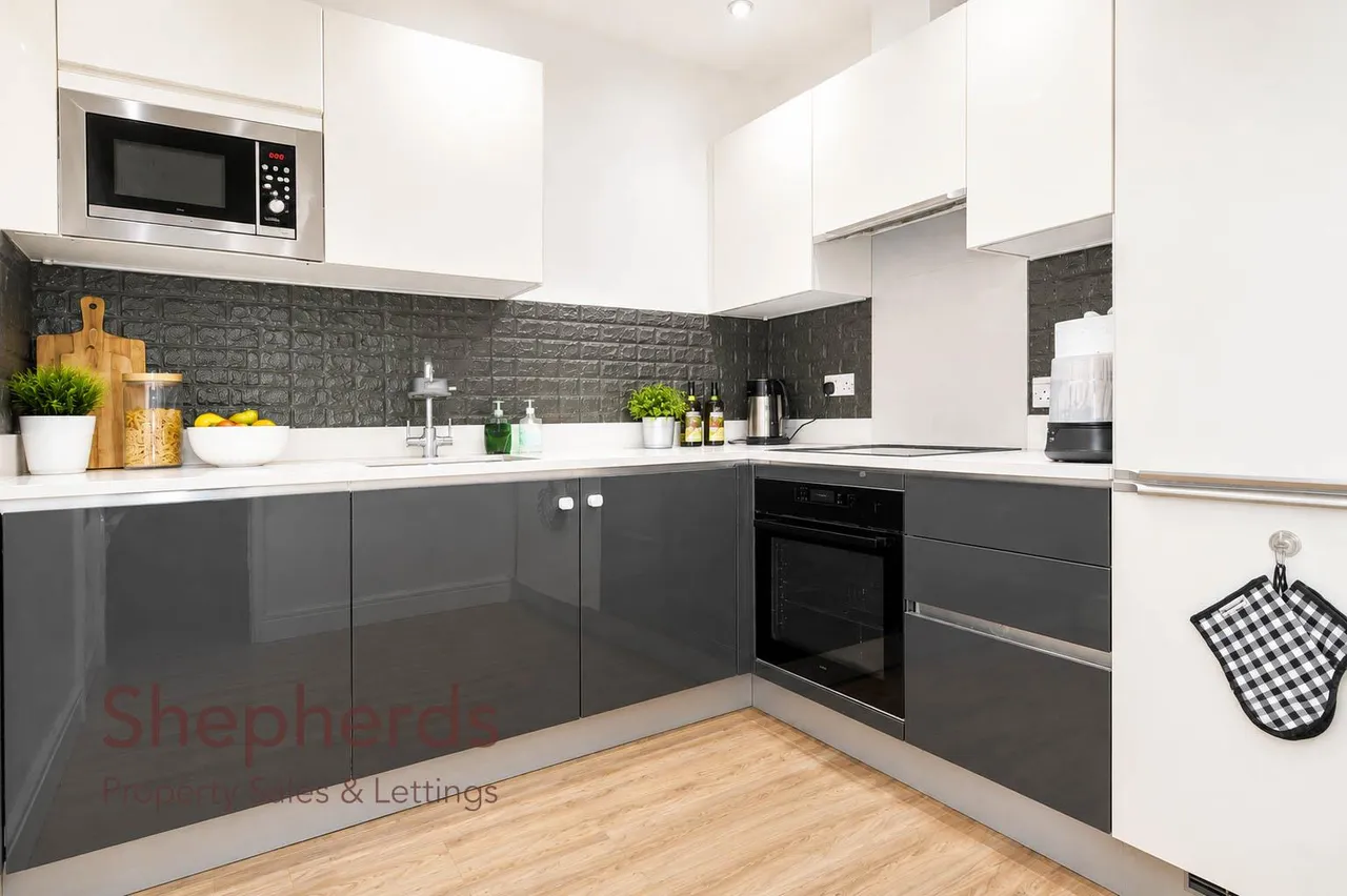 Eleanor Cross Road, Waltham Cross, EN8, photo 9