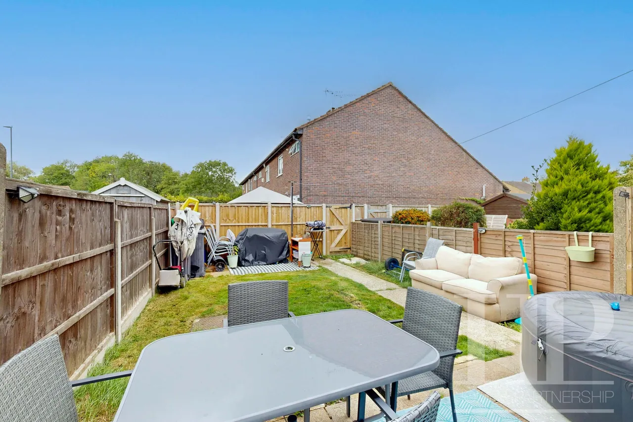 Mercury Close, Crawley, RH11, photo 13