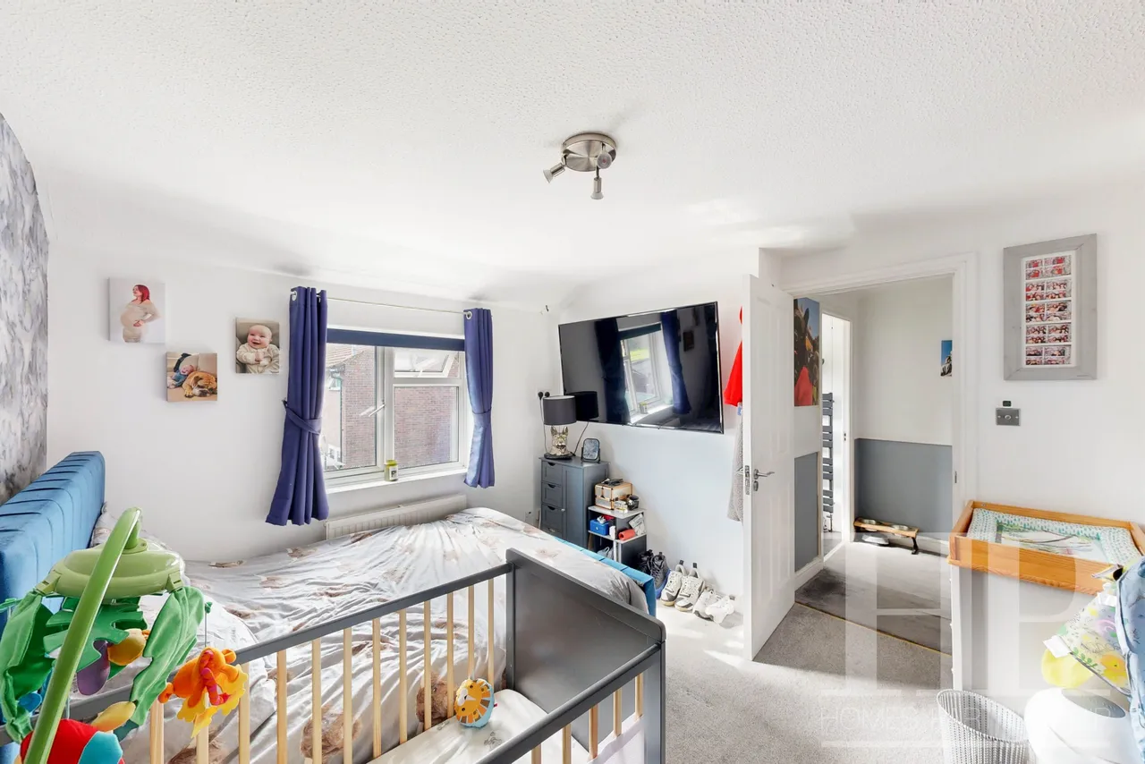 Mercury Close, Crawley, RH11, photo 8