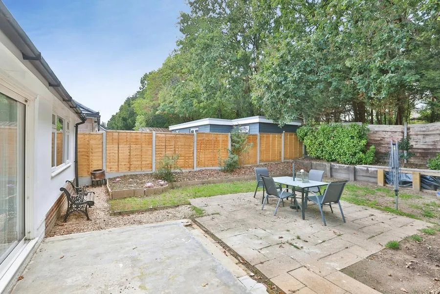 Keighley Avenue, Broadstone, BH18, photo 15