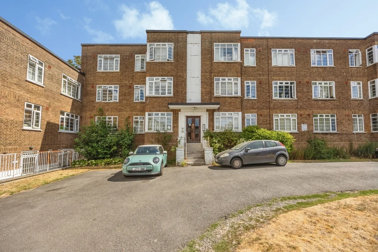 2 bed flat for sale — St. Peters Road, Croydon, CR0