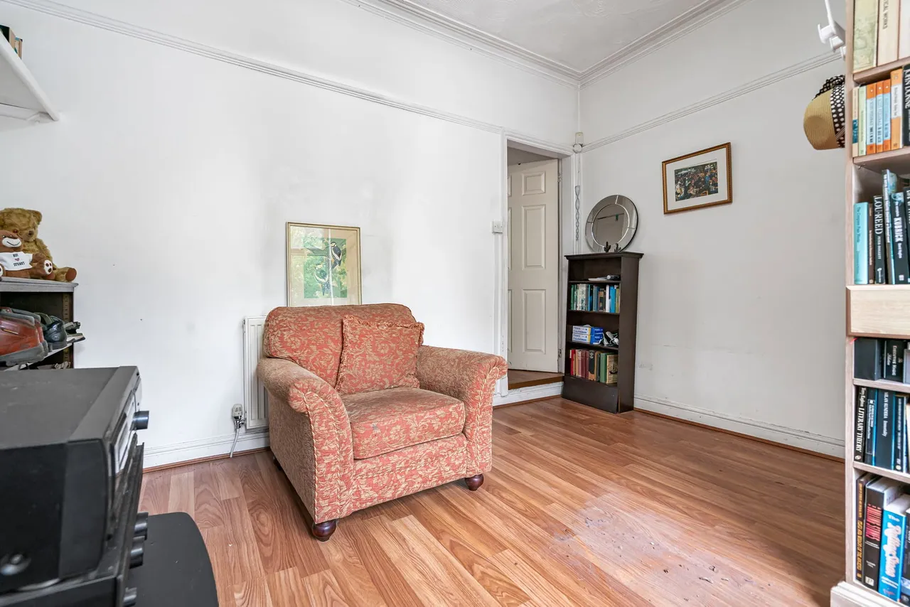 Barlow Road, Levenshulme, M19, photo 5