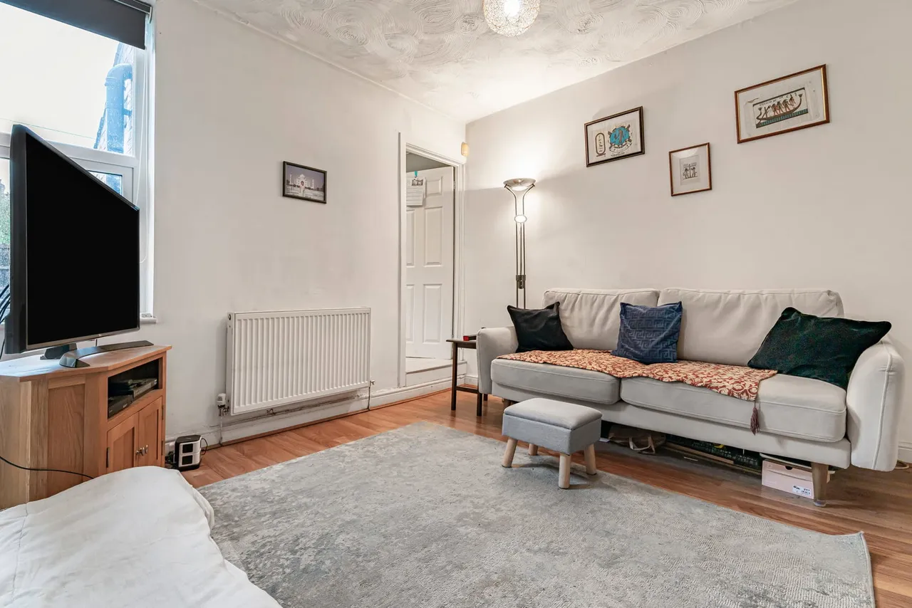 Barlow Road, Levenshulme, M19, photo 6