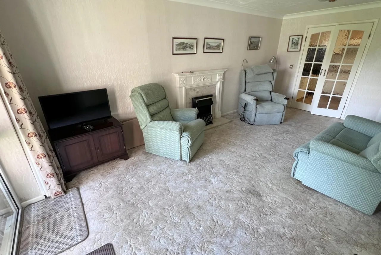 St Marys Mews, BH22, photo 6