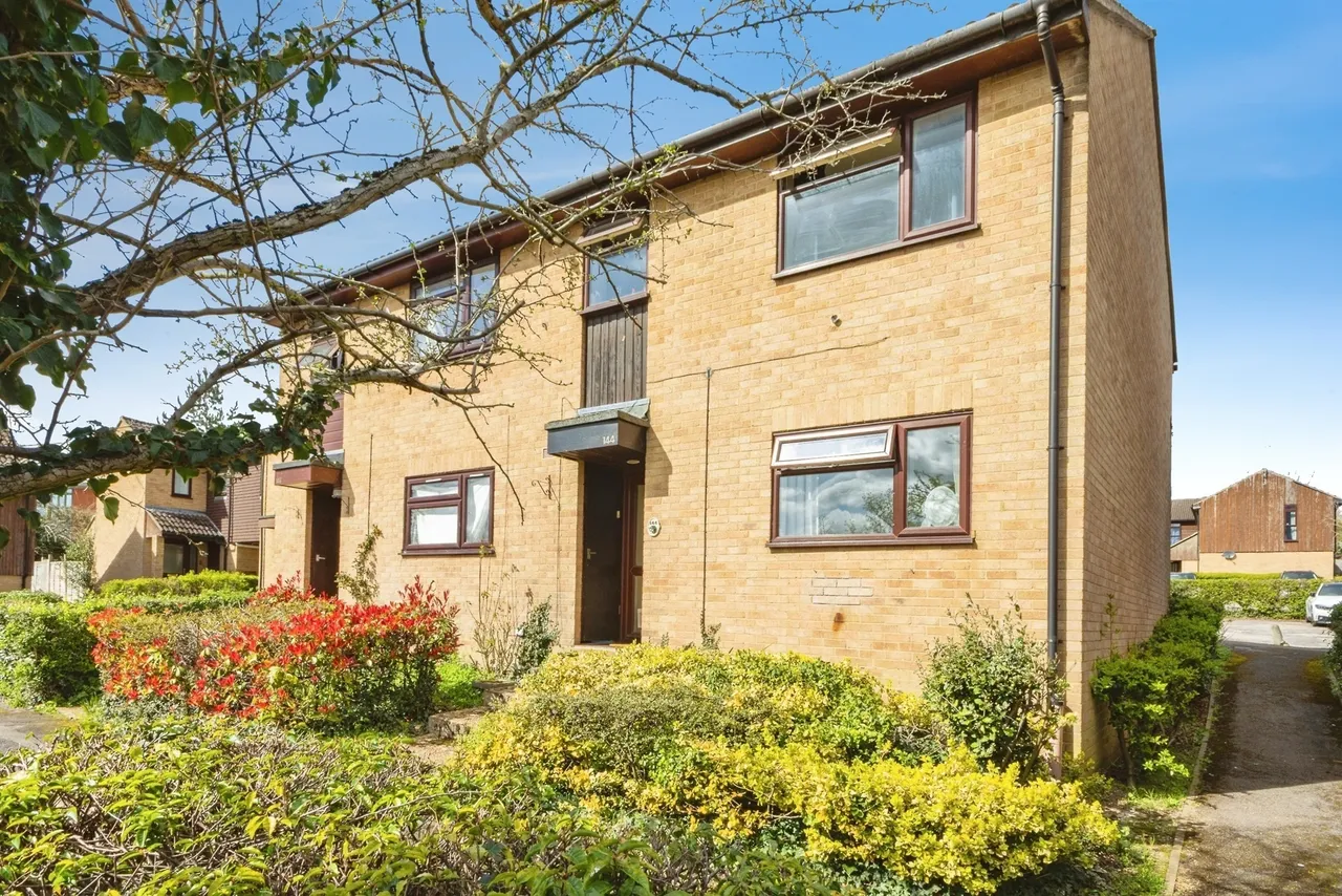 1 bed house for sale — Fleetham Gardens, Lower Earley, Reading