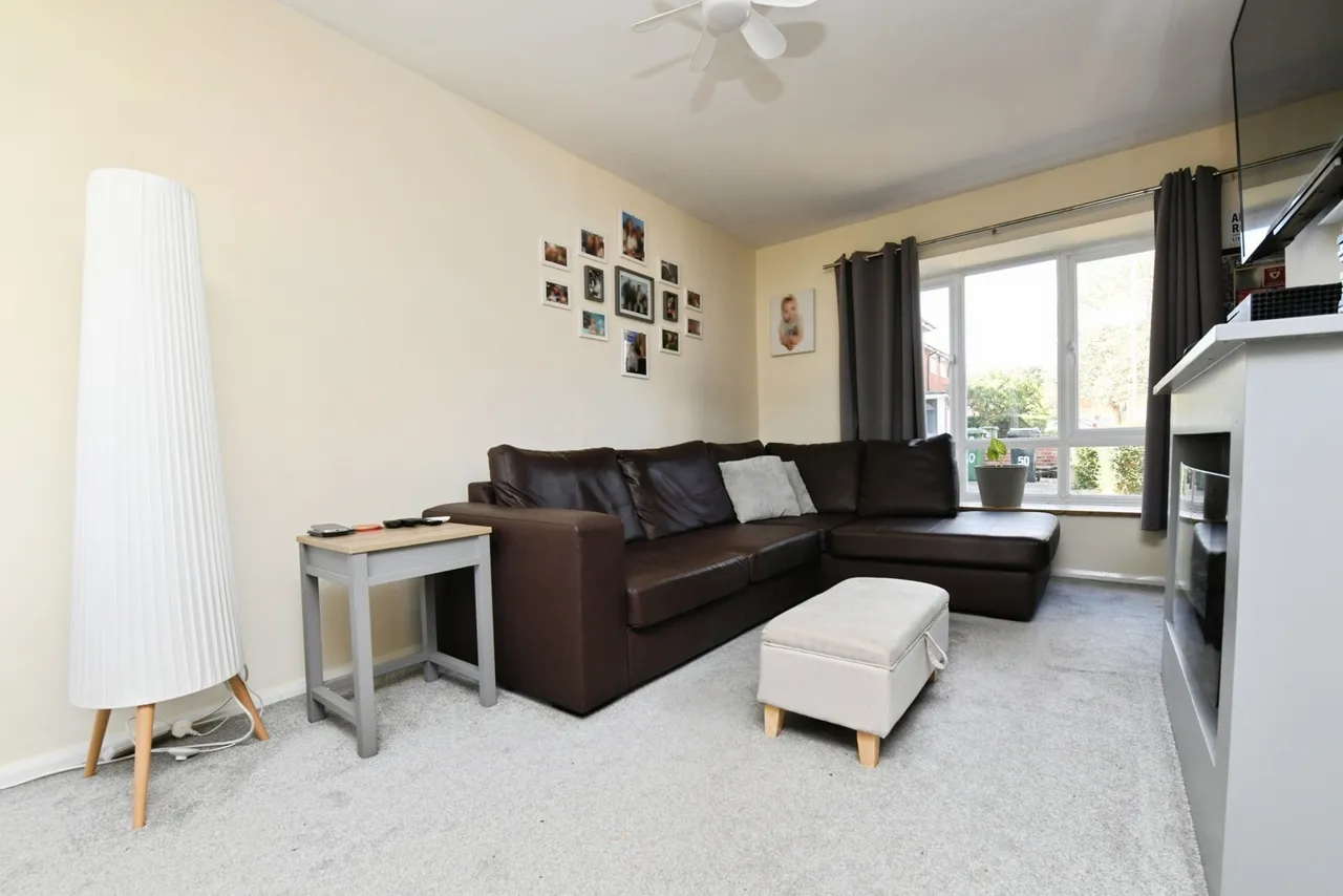 Spenders Close, Basildon, Essex, SS14, photo 2