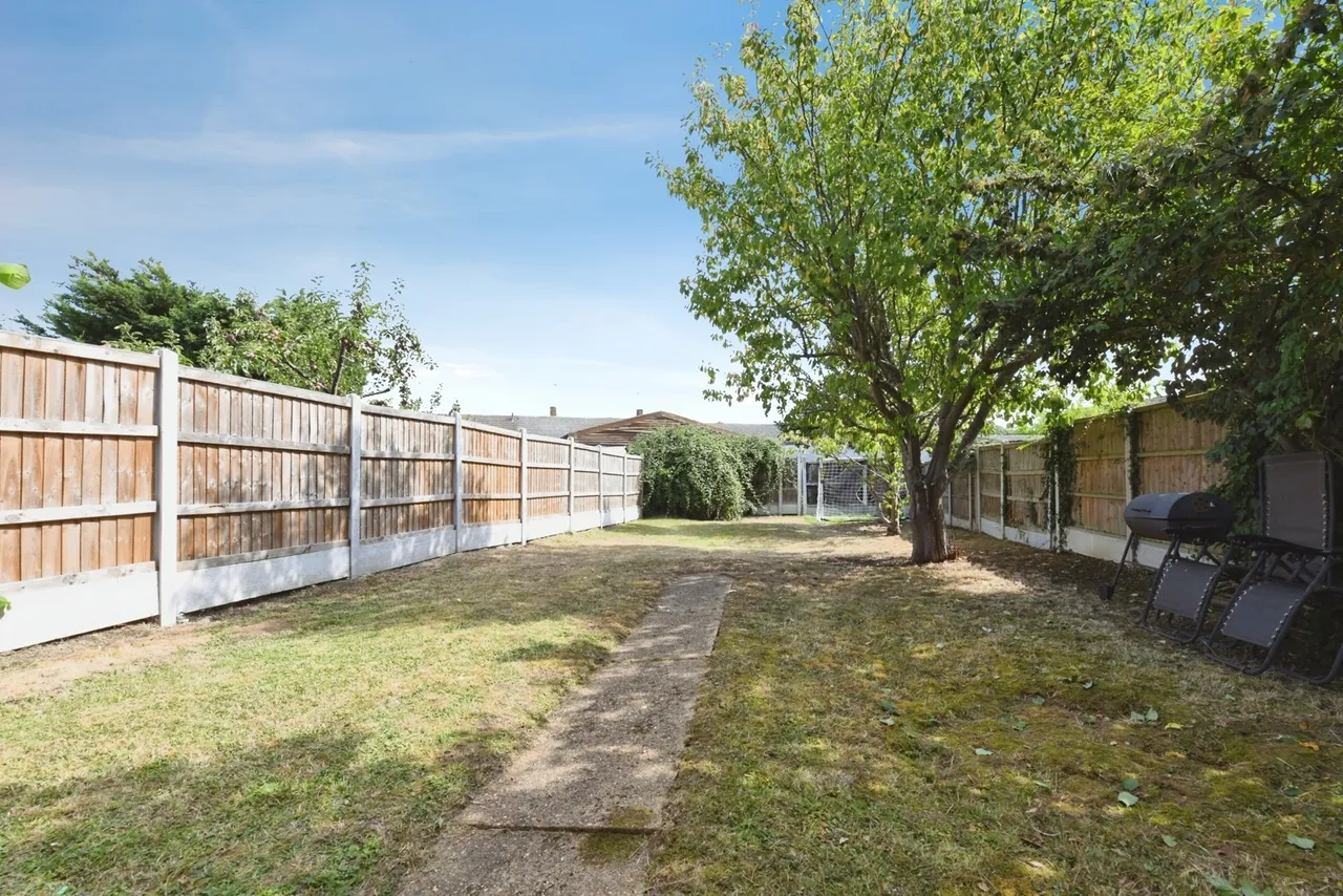Spenders Close, Basildon, Essex, SS14, photo 16