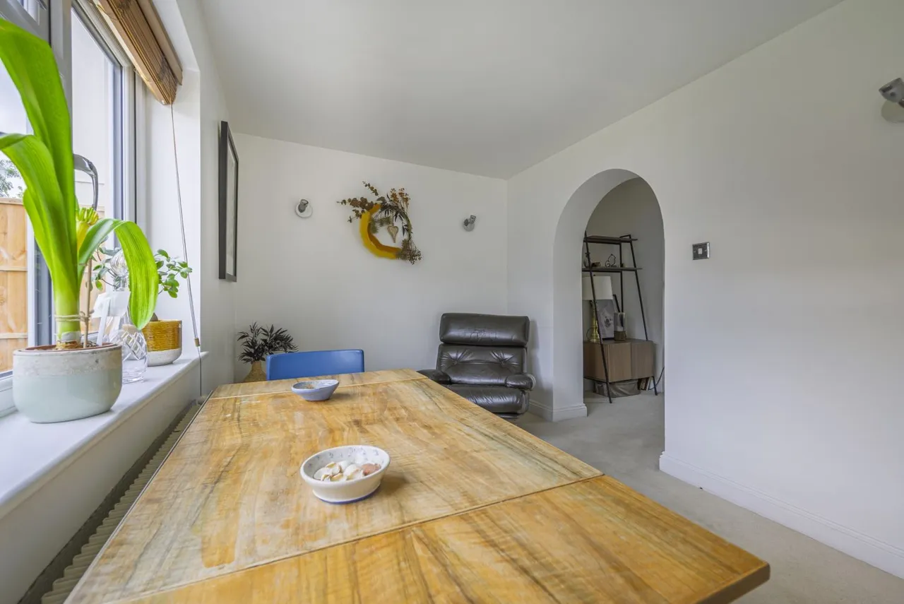 Woodlands Road, Cirencester, GL7, photo 15