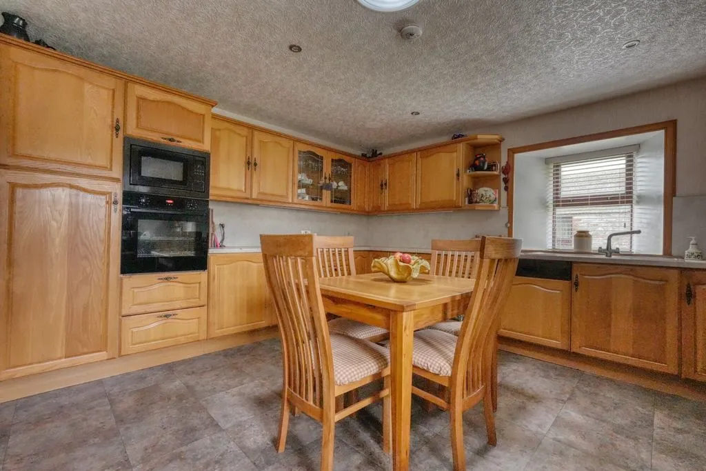 57 George Street, Halkirk KW12 6YE, photo 3