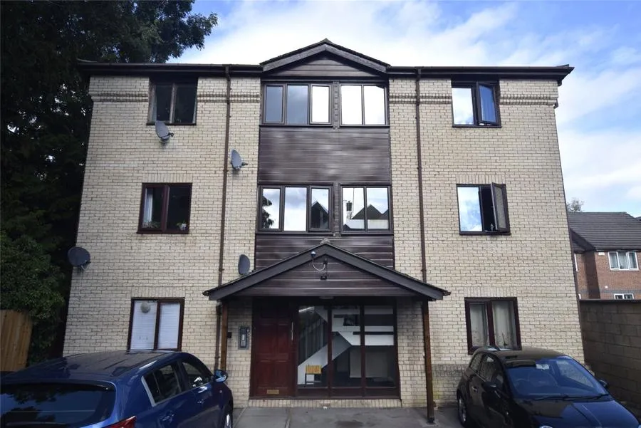 Millbrook Street, Cheltenham, GL50, photo 3