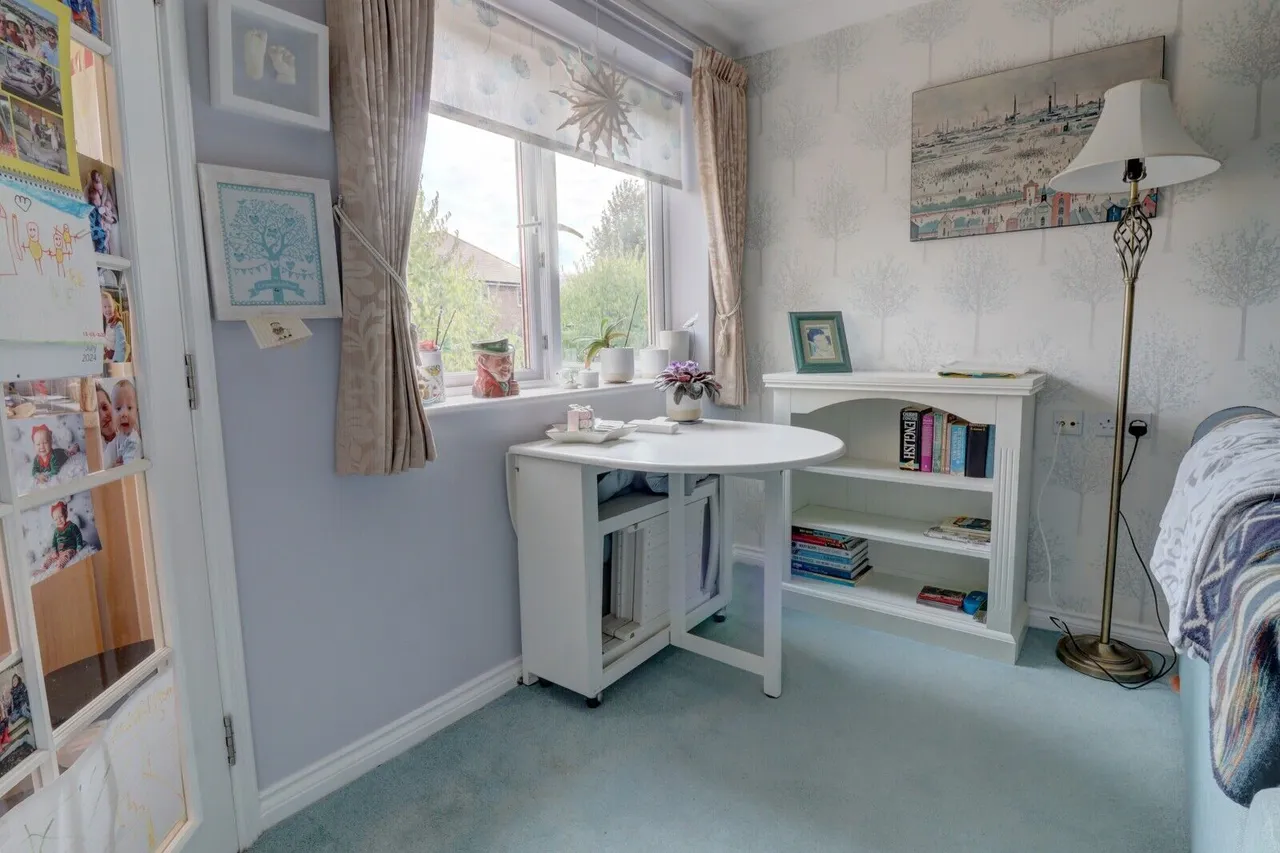 Wellington Avenue, Princes Risborough, HP27, photo 6