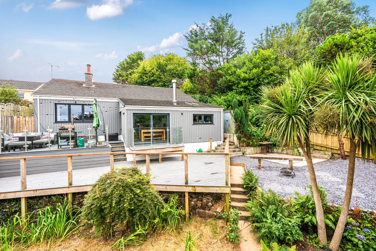 4 bed property for sale — Bodrigan Road, Looe, Cornwall, PL13
