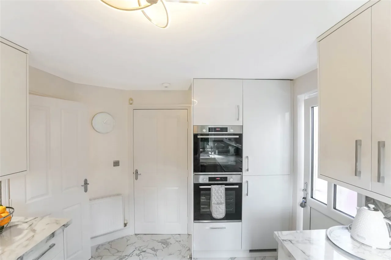 Nursery Drive, KILWINNING, Ayrshire, KA13, photo 9