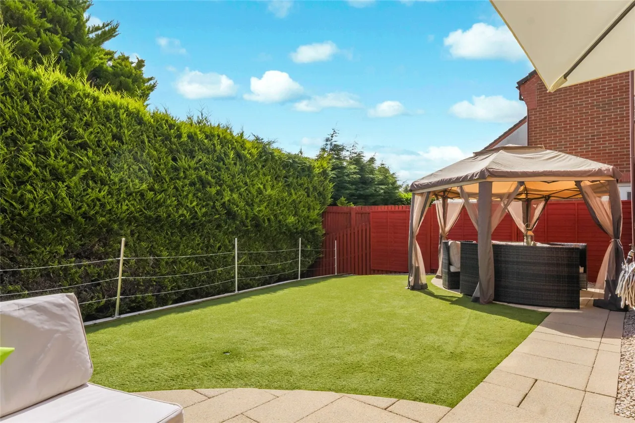 Nursery Drive, KILWINNING, Ayrshire, KA13, photo 16