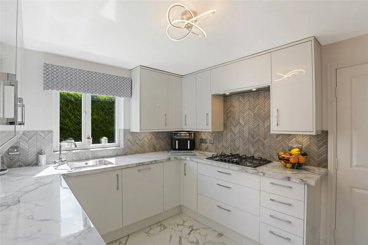 Nursery Drive, KILWINNING, Ayrshire, KA13, photo 8