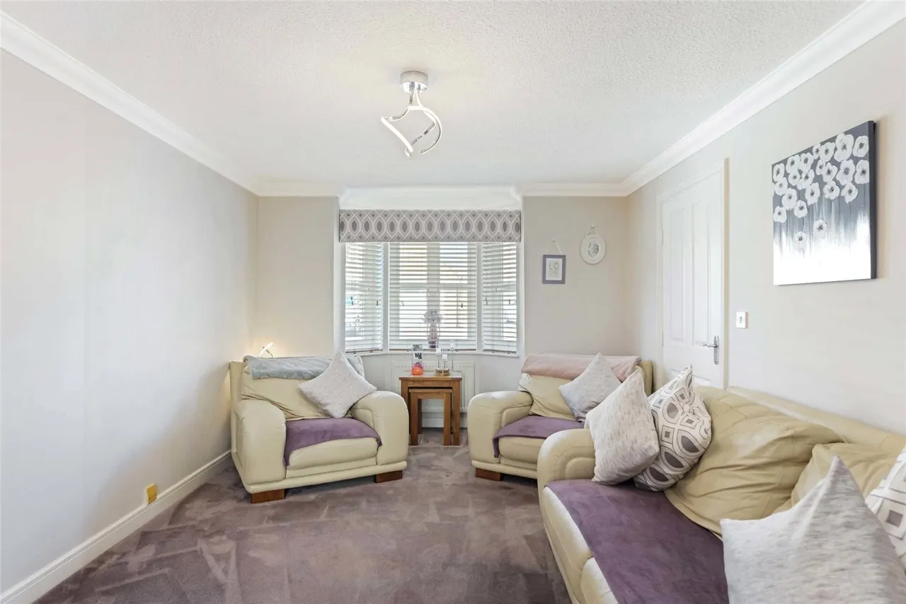 Nursery Drive, KILWINNING, Ayrshire, KA13, photo 2