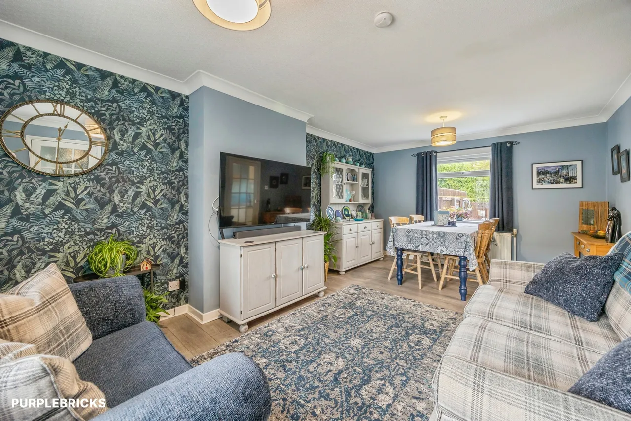 Gracemount Square, Edinburgh, EH16, photo 2