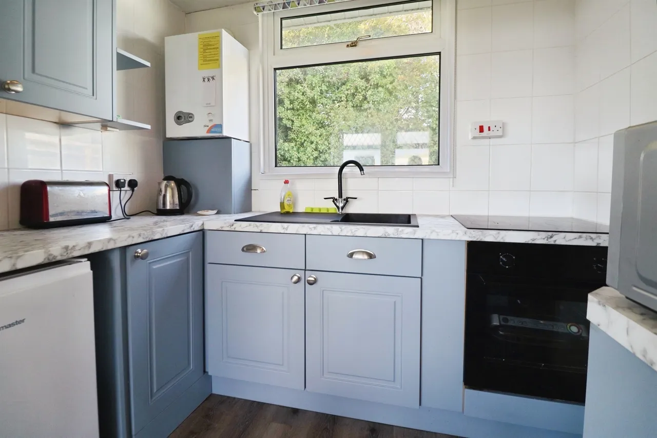 Fort Road, Penarth, CF64, photo 8
