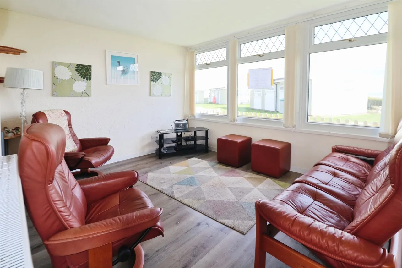 Fort Road, Penarth, CF64, photo 14