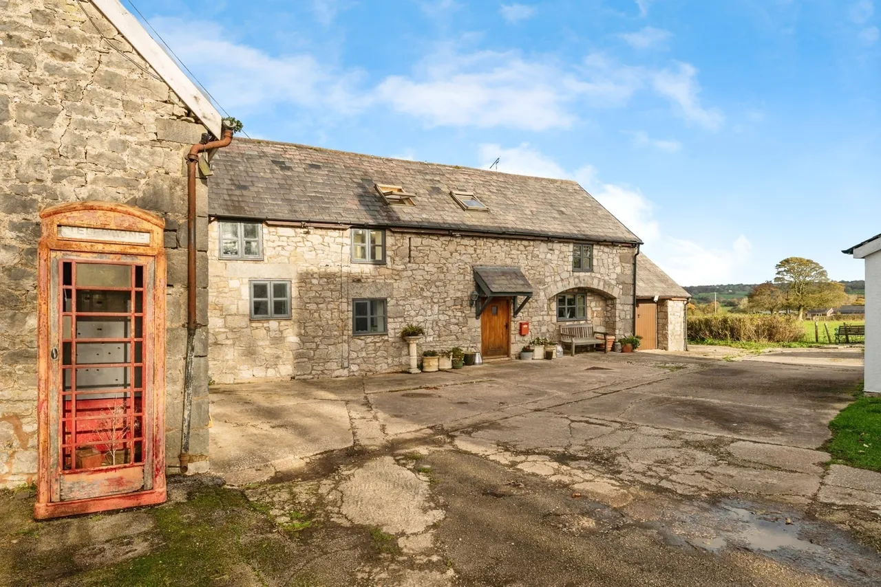 3 bed house for sale, Mynydd Llan, Babell, CH8