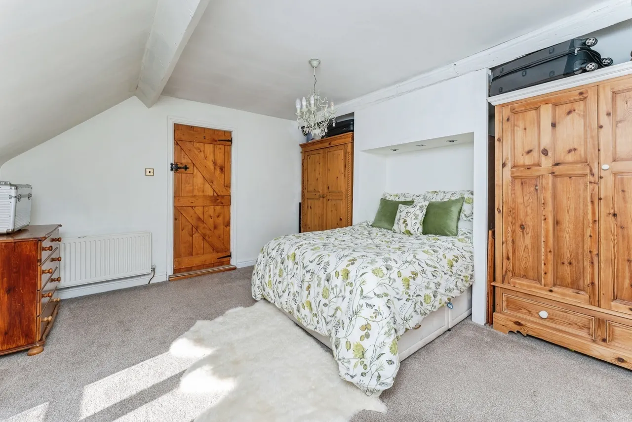 Mynydd Llan, Babell, CH8, photo 16