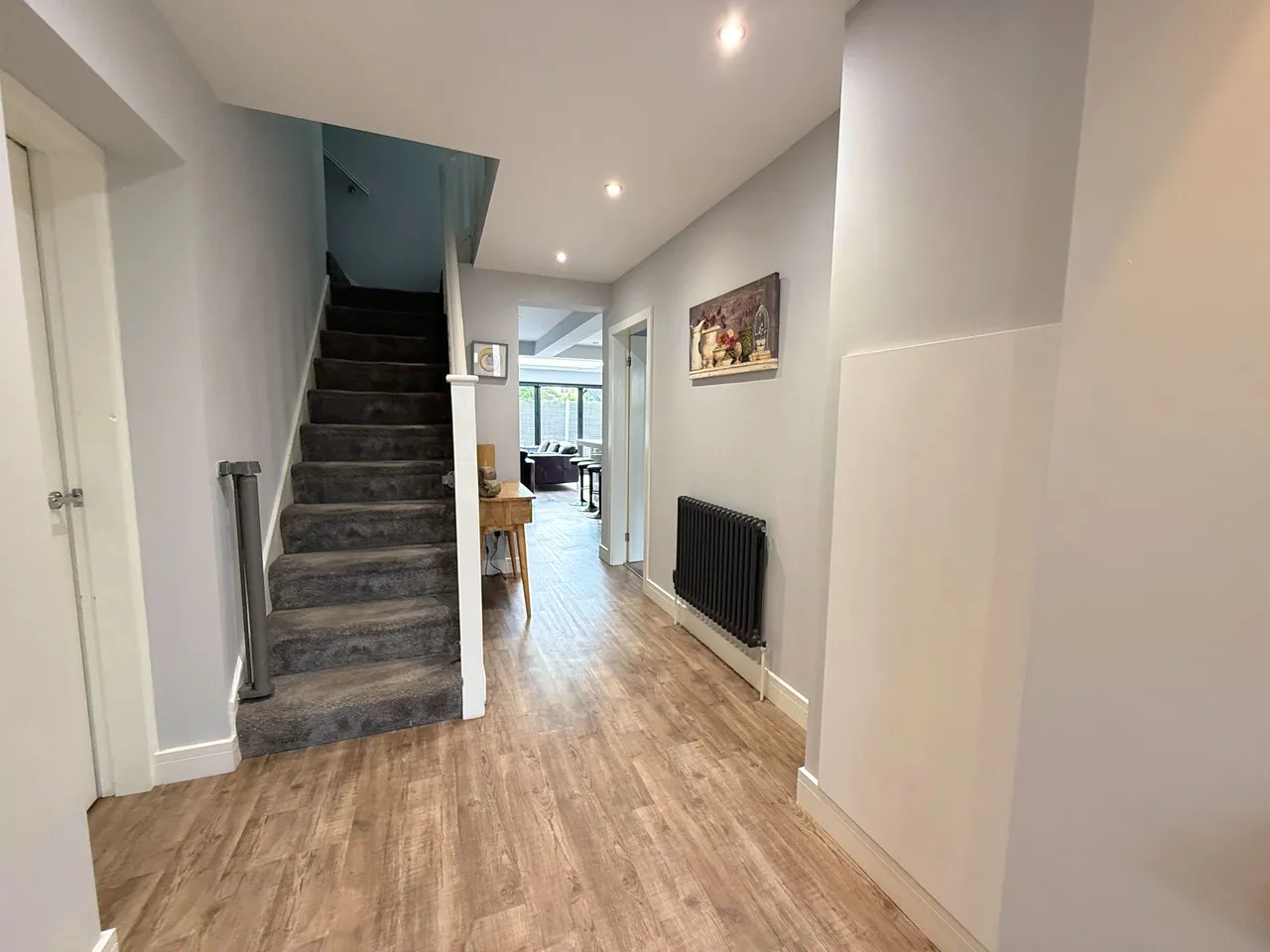 Ravenstone Drive, Sale, photo 2