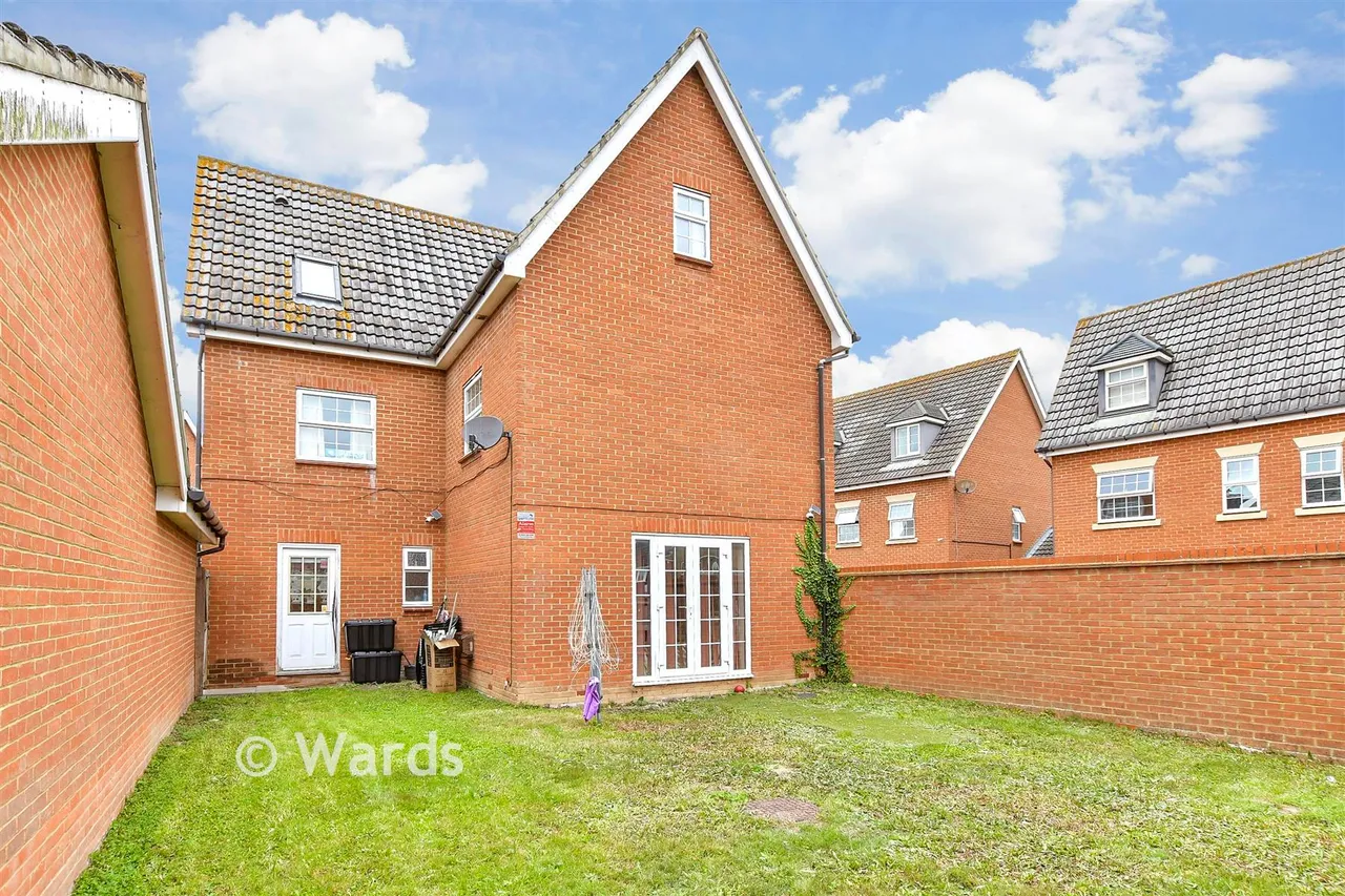 Trona Court, Sittingbourne, ME10, photo 14