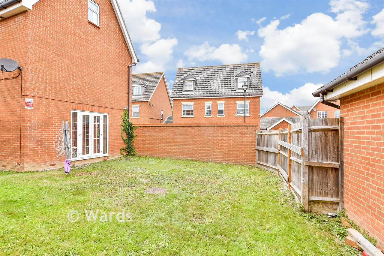 Trona Court, Sittingbourne, ME10, photo 15