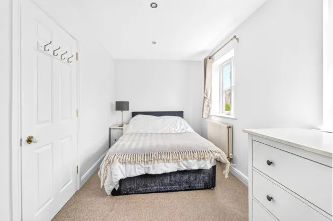 Bevin Square, London, SW17, photo 26