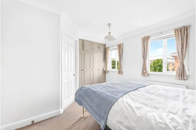 Bevin Square, London, SW17, photo 20