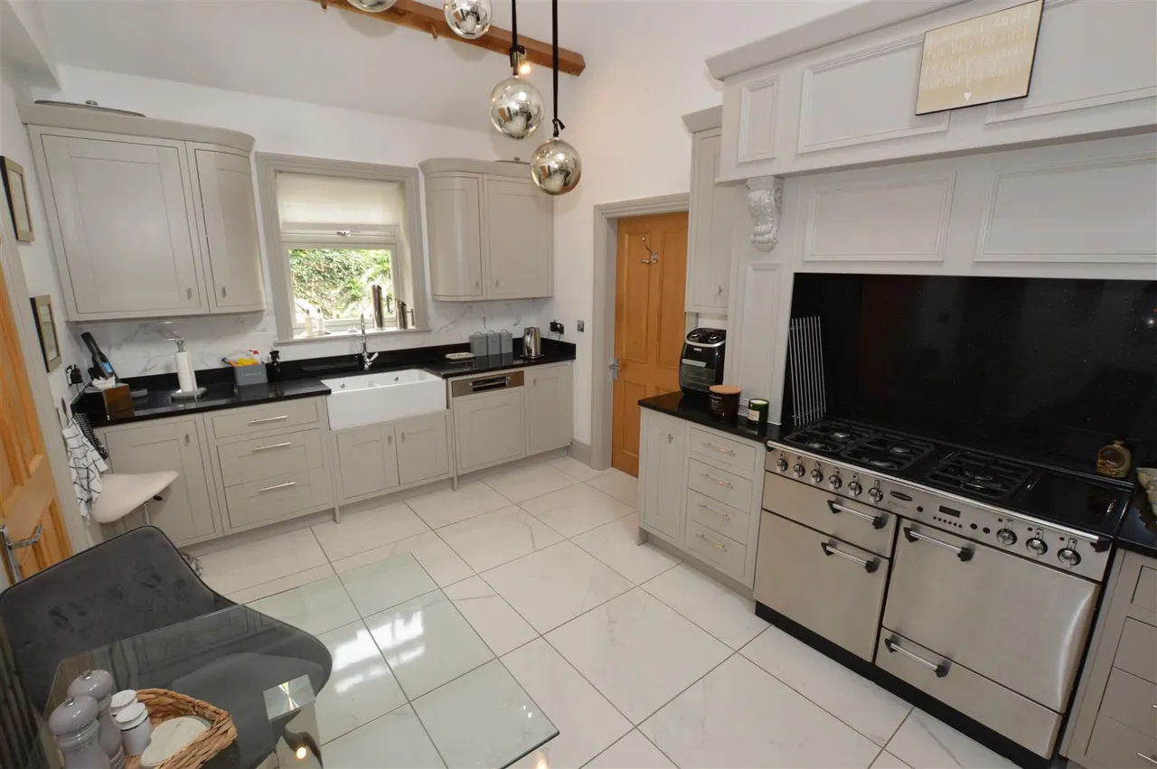 Hallgarth Court, Newsham, photo 4