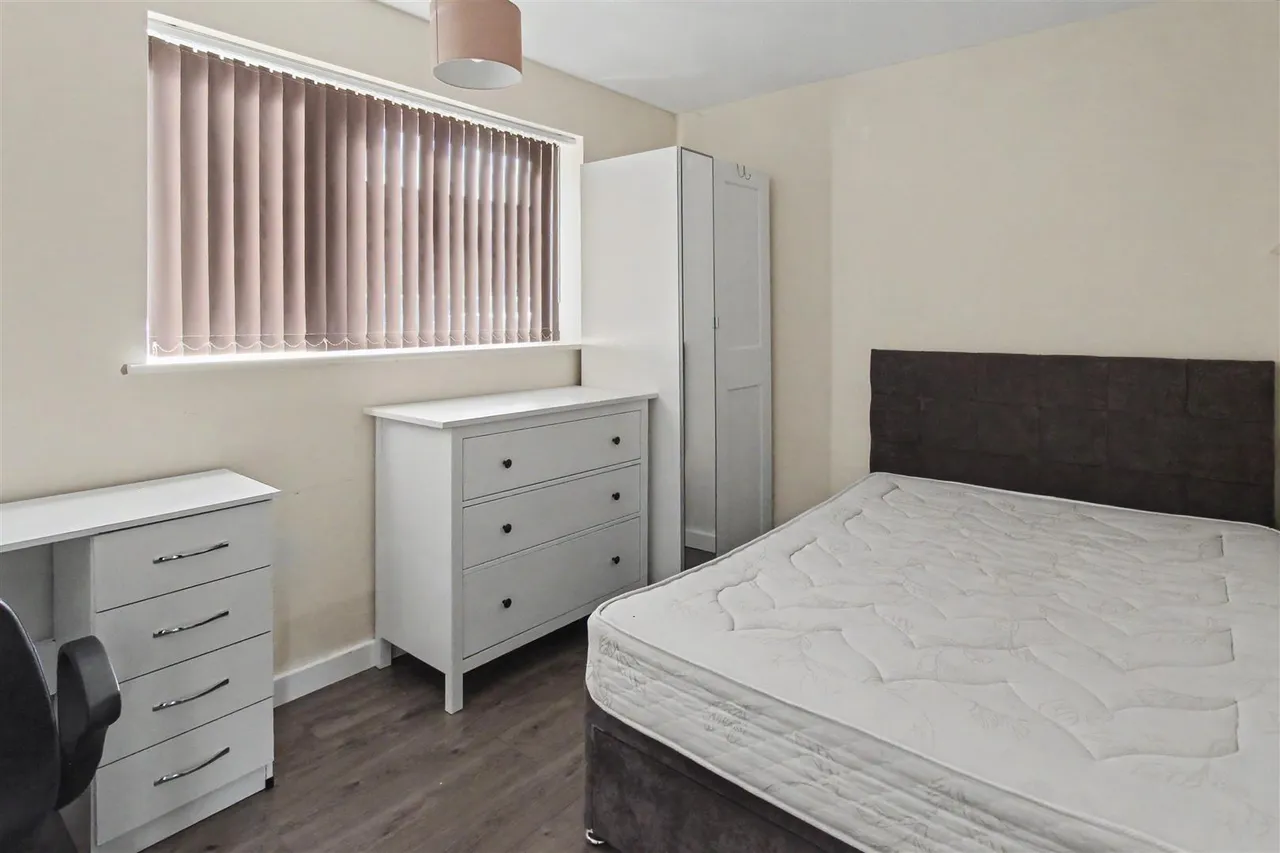 Broadgate avenue, Beeston, NG9, photo 2