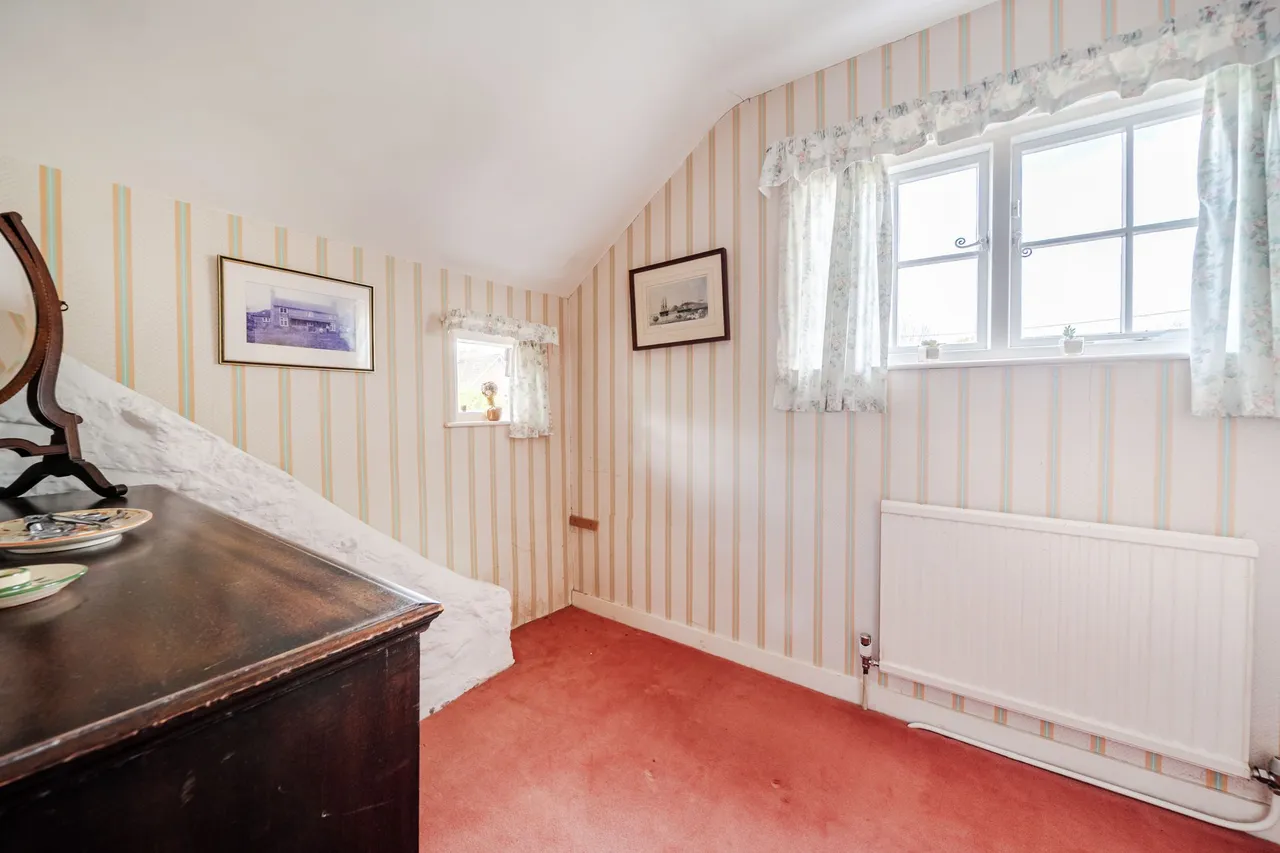 Hawksfold Lane West, Fernhurst, GU27, photo 17