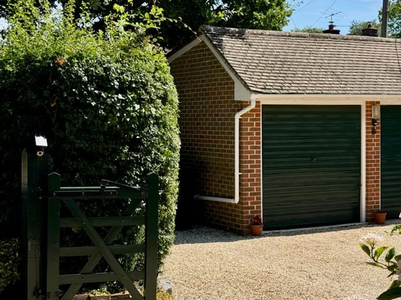 Hawksfold Lane West, Fernhurst, GU27, photo 21