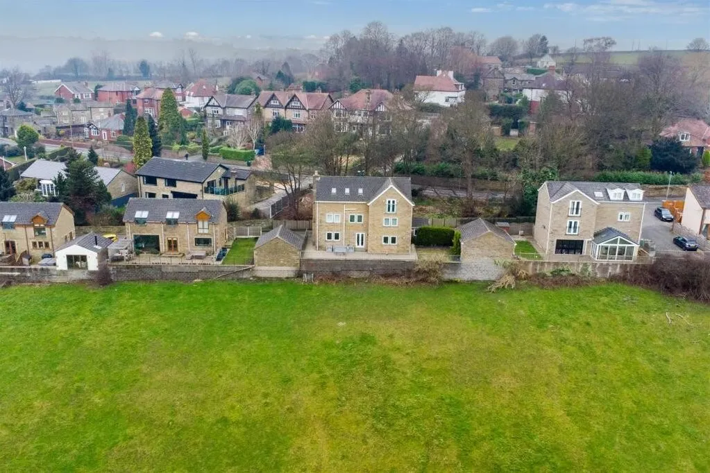 Long Croft View, Upper Batley WF17 0AE, photo 36