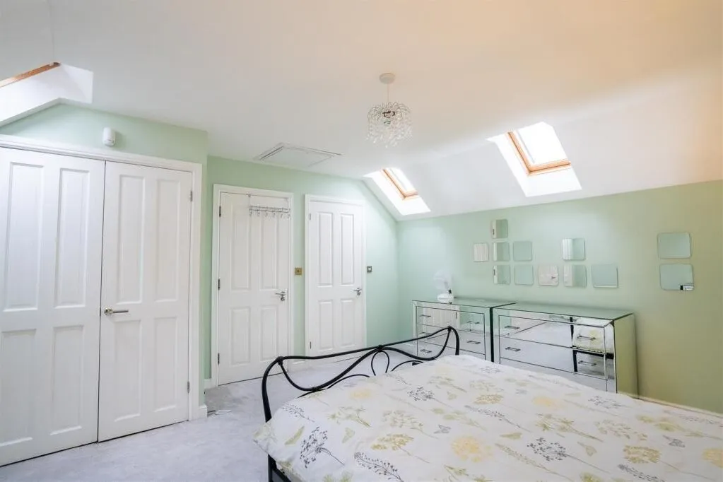 Long Croft View, Upper Batley WF17 0AE, photo 19