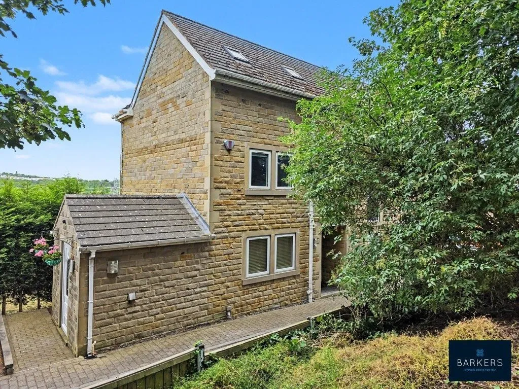 Long Croft View, Upper Batley WF17 0AE, photo 50
