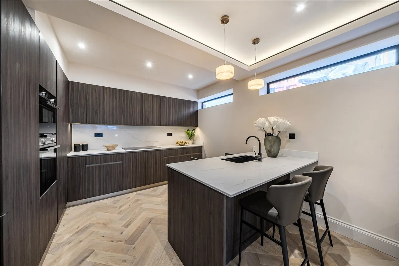 Bromyard Avenue, London, W3, photo 3
