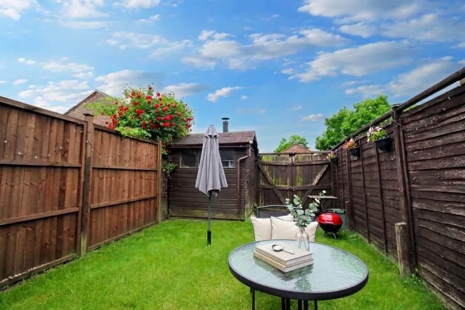 Aldenham Drive, Uxbridge, UB8, photo 5