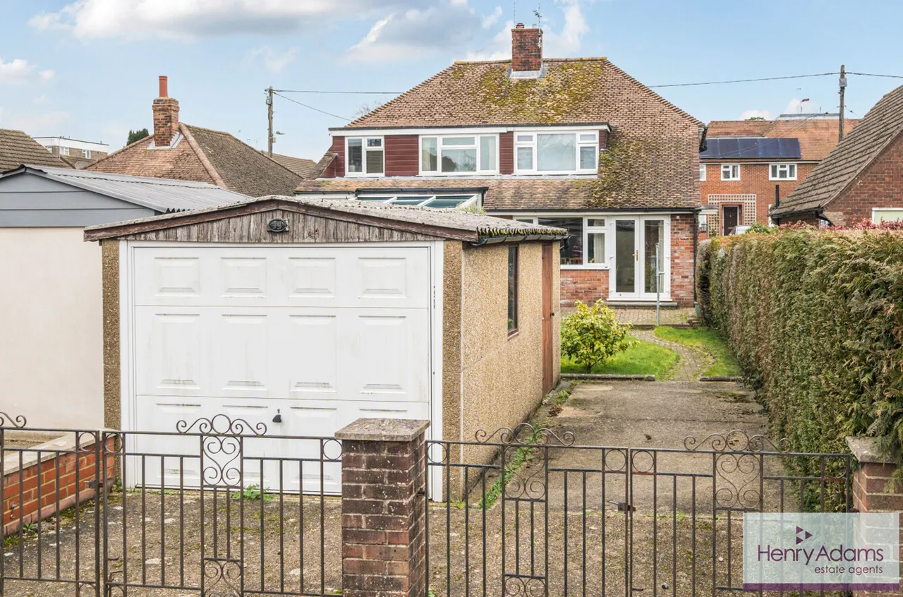 Barham Road, Petersfield, GU32, photo 4