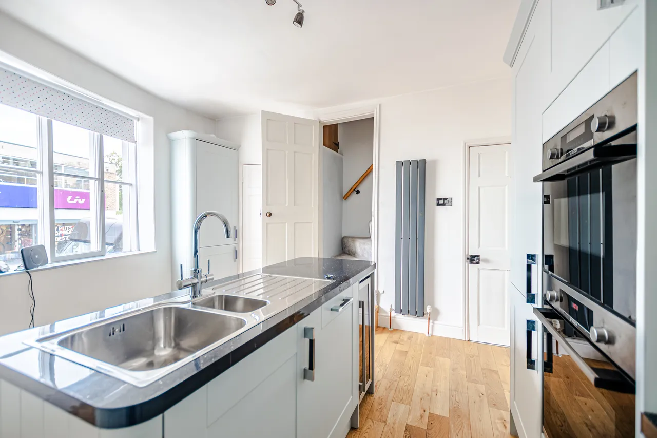 Harrogate Road, Moortown, LS7, photo 15