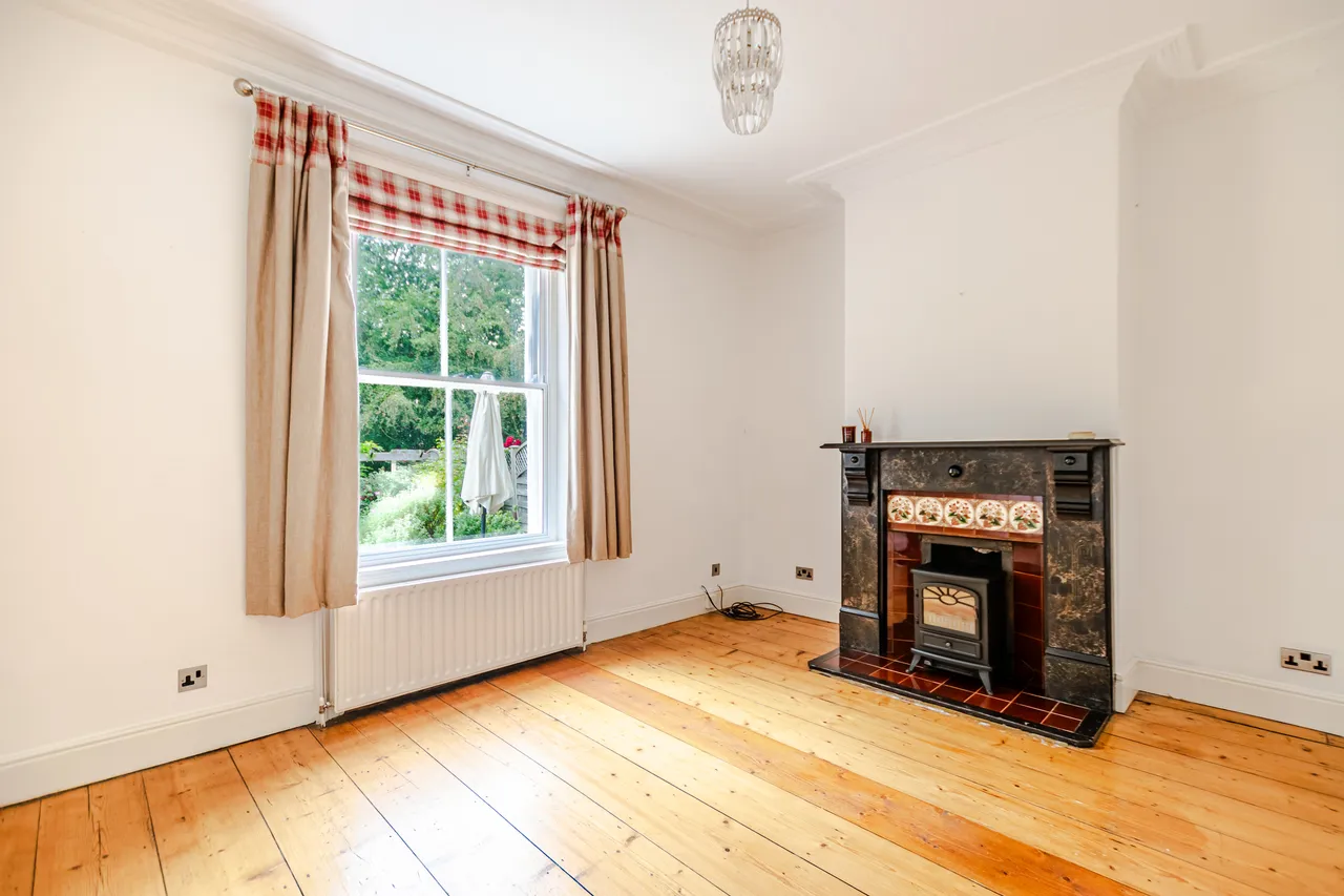 Harrogate Road, Moortown, LS7, photo 4