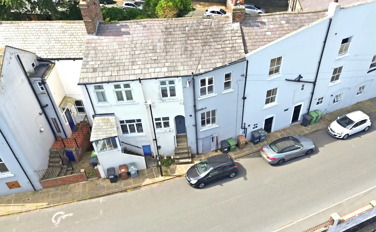 Harrogate Road, Moortown, LS7, photo 27