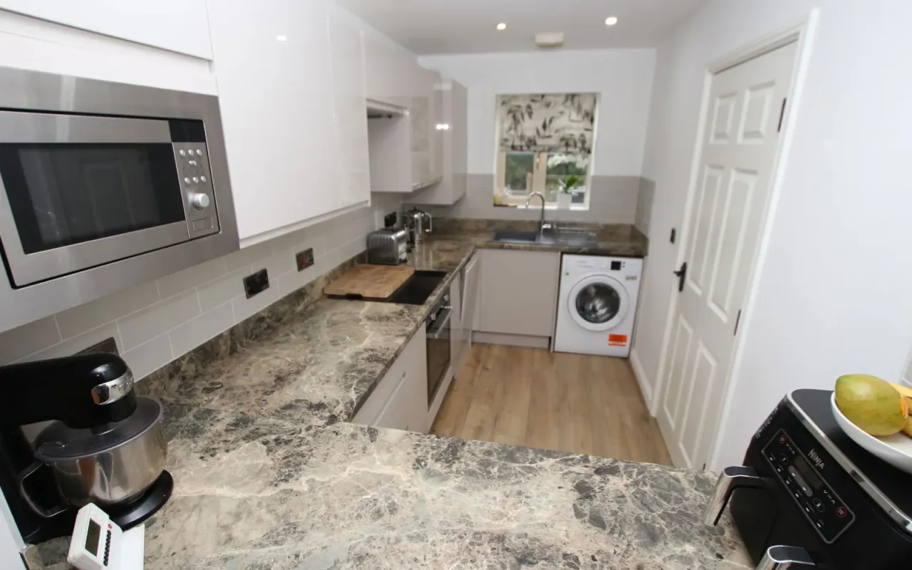 Belle Green Lane, Cudworth, Barnsley, photo 2