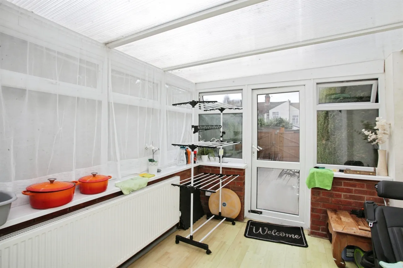 Claremont Road, Rugby, CV21, photo 11