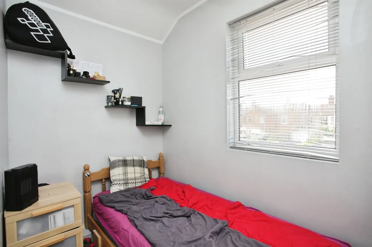 Claremont Road, Rugby, CV21, photo 14