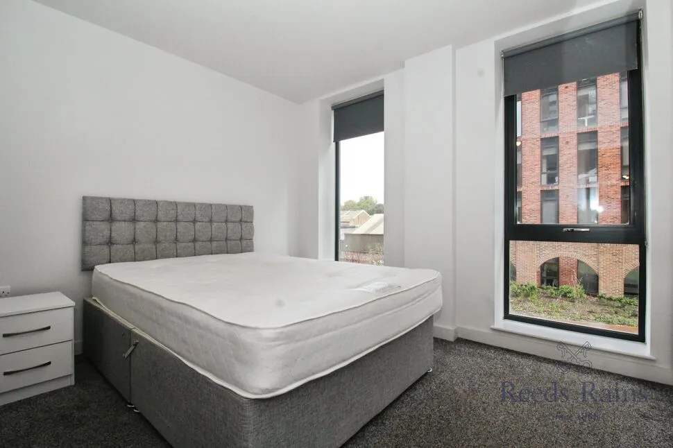 Neptune Place, Liverpool, Merseyside, L8, photo 2