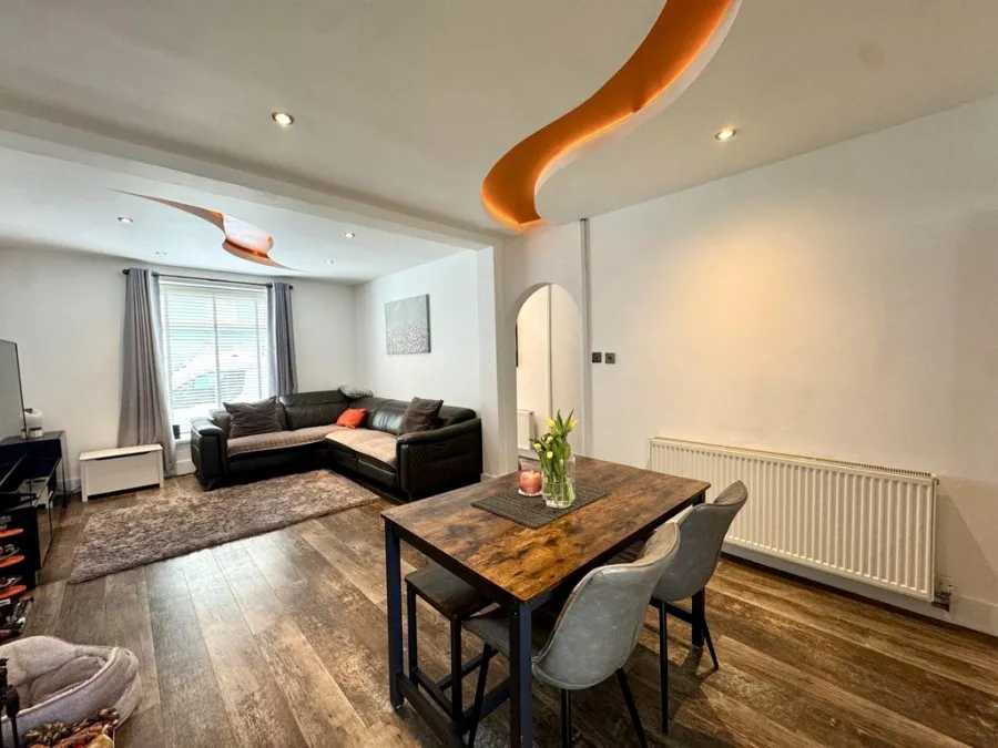 Guest Cottages, Dowlais, CF48, photo 6