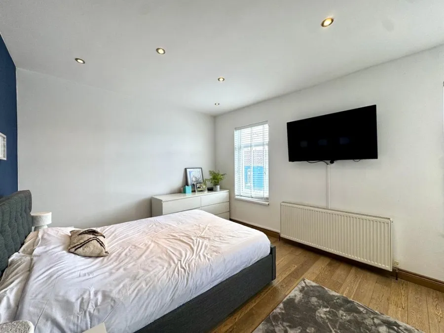 Guest Cottages, Dowlais, CF48, photo 11