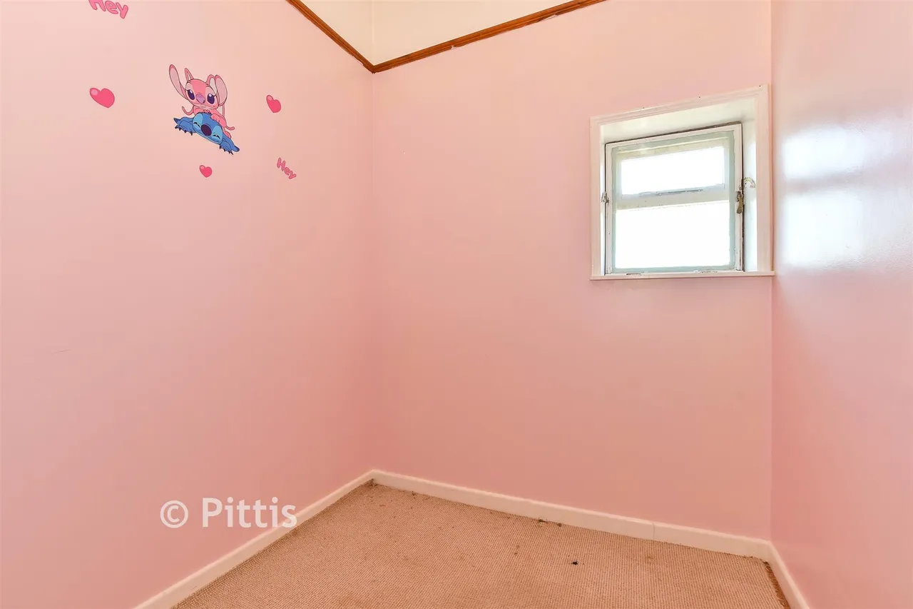 Royal Crescent, Sandown, PO36, photo 6